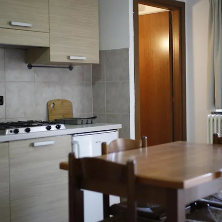 Affittacamere La Maison Jaune Allein