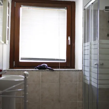 Affittacamere La Maison Jaune *