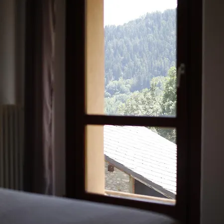 La Maison Jaune Allein