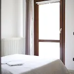 La Maison Jaune Pensjonat Allein