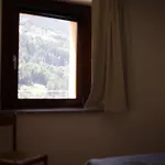 Pensjonat La Maison Jaune Allein