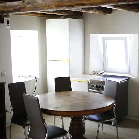 La Maison Jaune Гостевой дом