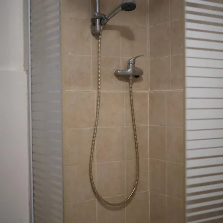 La Maison Jaune Allein