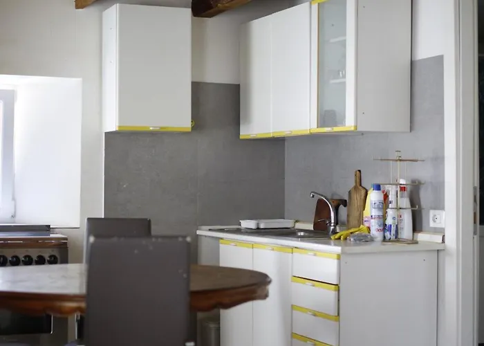 Guest house La Maison Jaune Allein