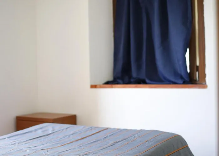 Guest house La Maison Jaune Allein