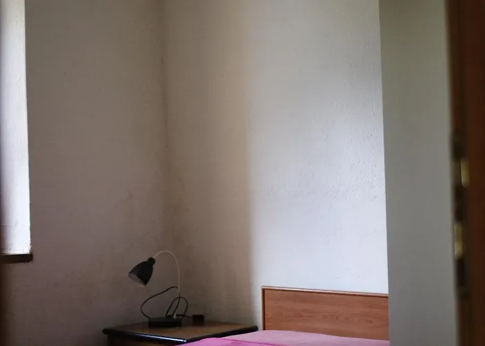 Guest house La Maison Jaune *