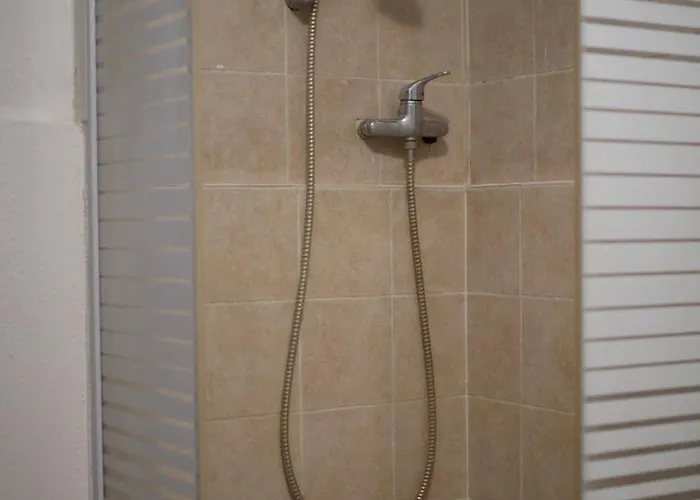 La Maison Jaune Allein