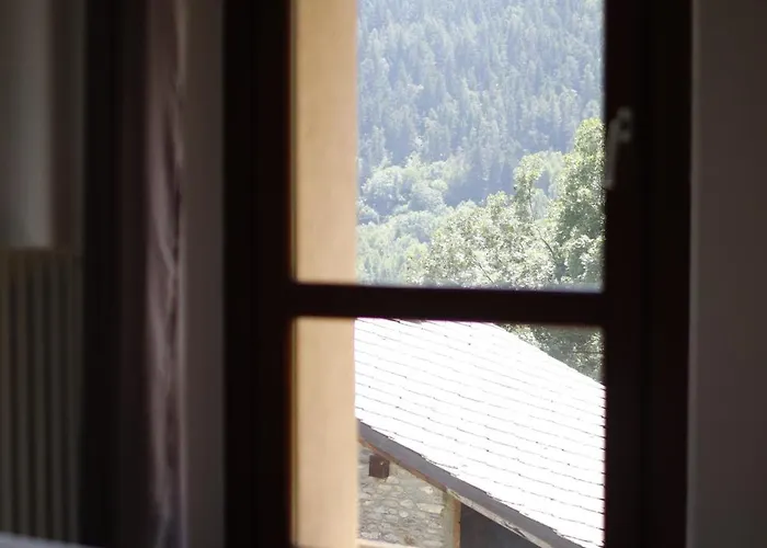 La Maison Jaune Allein